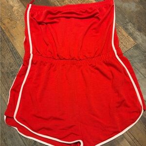 Women’s Garage red strapless romper size small